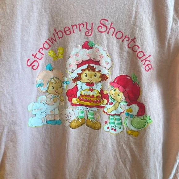 Strawberry Shortcake Short Sleeve Graphic Tee Pink Womens Size Small - Picture 3 of 6